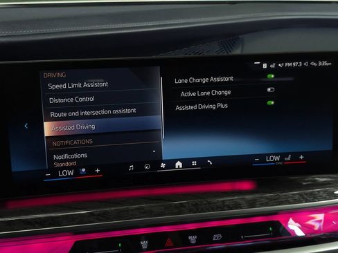Used 2024 BMW i7 eDrive50 w/ Executive Package RWD image 68