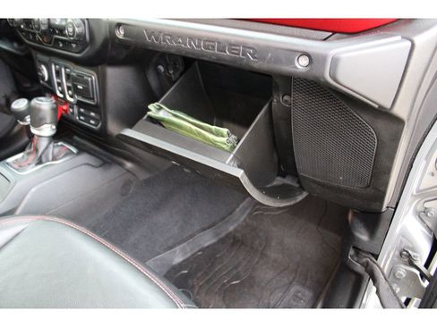 Used 2019 Jeep Wrangler Rubicon image 34