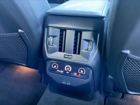 Used 2025 BMW X3 M50 w/ Premium Package image 37