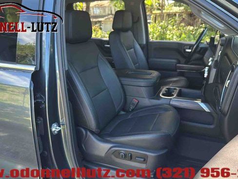 Used 2019 GMC Sierra 1500 SLT w/ SLT Premium Plus Package AWD/4WD image 16