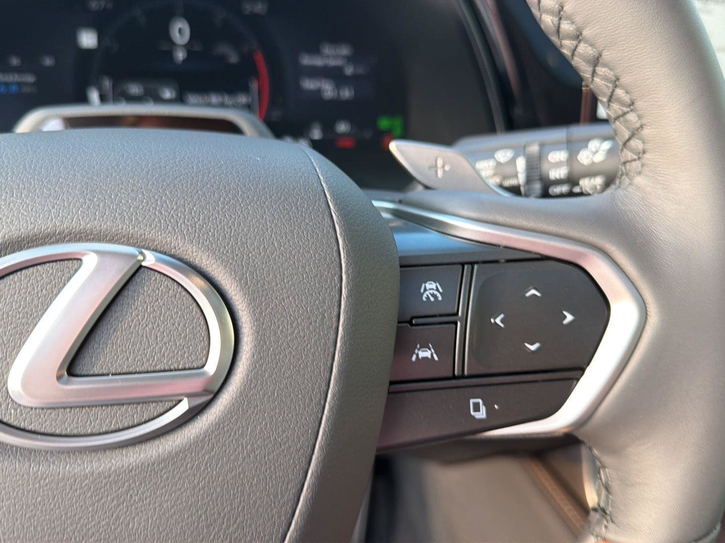 New 2026 Lexus RX 350 FWD image 23