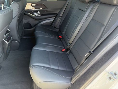 New 2026 Mercedes-Benz GLE 450 4MATIC image 15