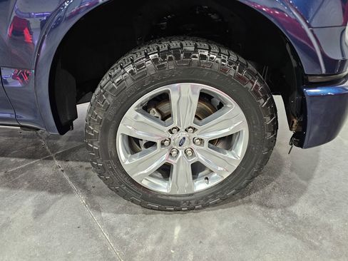 Used 2015 Ford F150 Platinum w/ Equipment Group 701A Luxury AWD/4WD image 53