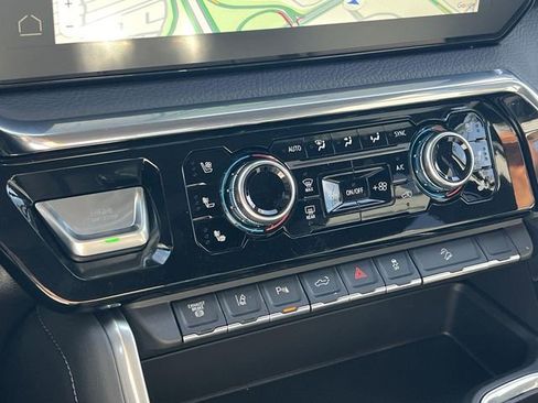 New 2026 GMC Sierra 2500 Denali w/ Denali Reserve Package image 20