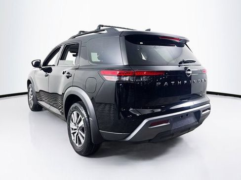 New 2026 Nissan Pathfinder SL image 7
