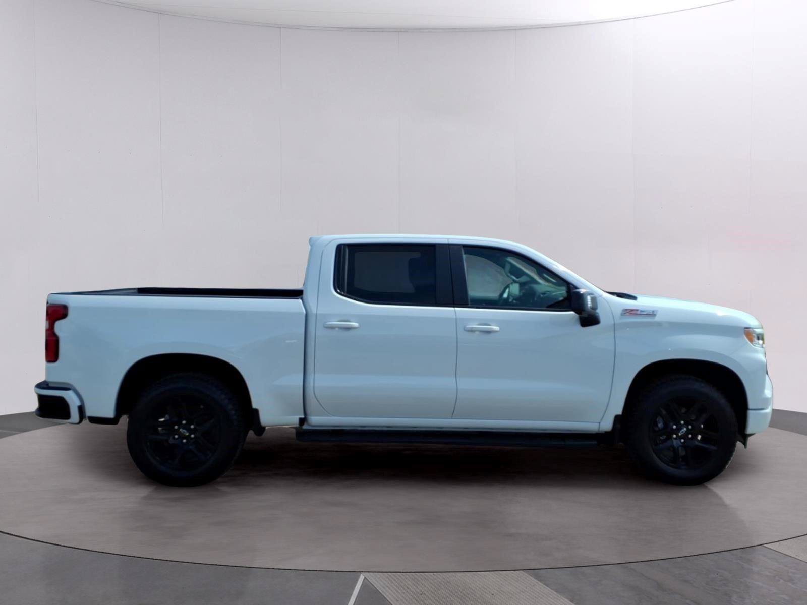 New 2026 Chevrolet Silverado 1500 RST w/ RST All Star Premium Package AWD/4WD image 6