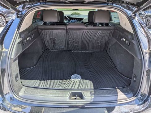 Used 2023 Buick Envision Avenir FWD image 13