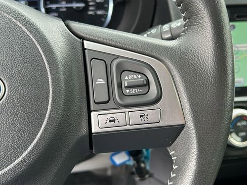Used 2017 Subaru Forester 2.5i Limited AWD/4WD image 14
