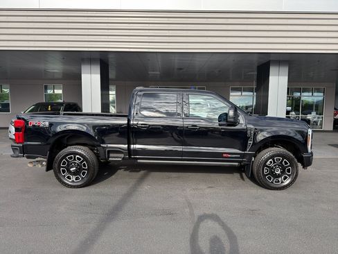 Certified 2026 Ford F250 Platinum w/ FX4 Off-Road Package AWD/4WD image 7