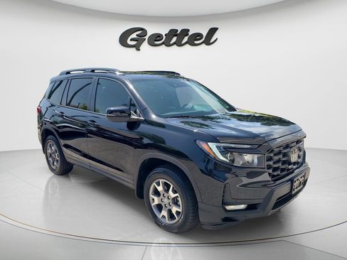 Used 2022 Honda Passport TrailSport image 3