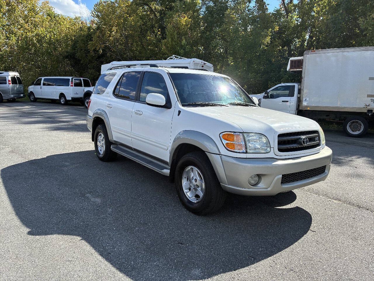 Used 2003 Toyota Sequoia SR5 w/ Preferred Pkg AWD/4WD image 5