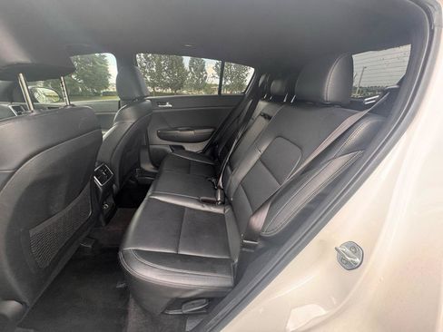 Used 2021 Kia Sportage S FWD image 10