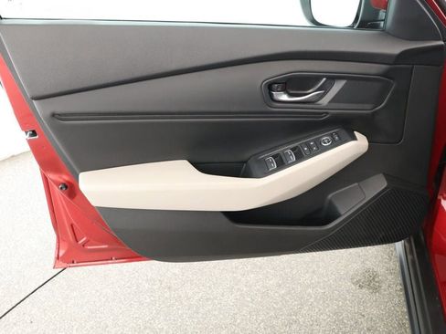 Used 2024 Honda Accord EX image 9