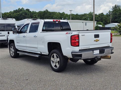 Used 2019 Chevrolet Silverado 2500 LTZ w/ Duramax Plus Package AWD/4WD image 13