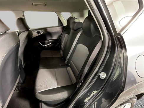 Used 2021 Kia Soul LX FWD image 21