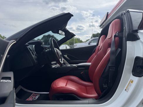Used 2014 Chevrolet Corvette Stingray Coupe RWD image 34