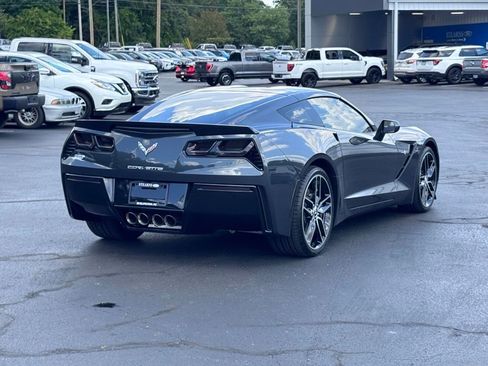 Used 2018 Chevrolet Corvette Stingray Coupe w/ 2LT Preferred Equipment Group RWD image 17