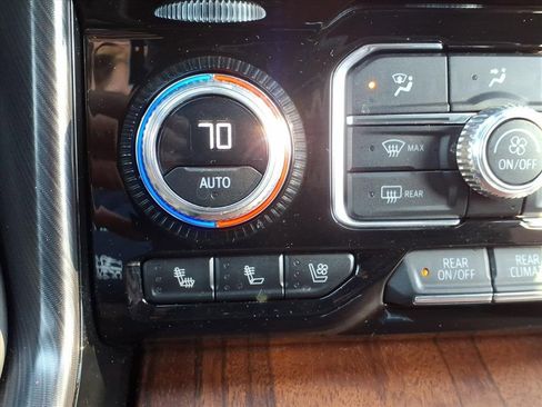 Used 2023 GMC Yukon Denali Ultimate image 24