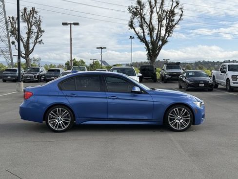 Used 2014 BMW 335i Sedan RWD image 4