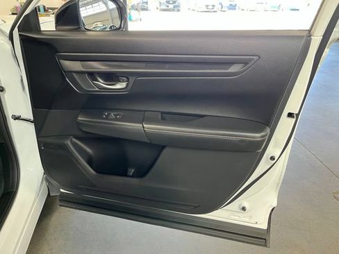 Used 2024 Honda CR-V Sport image 12