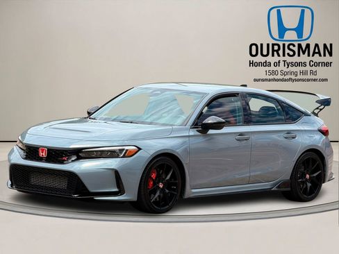 Used 2023 Honda Civic Type R image 2
