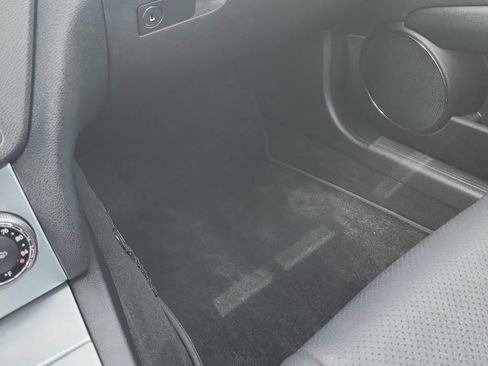 Used 2008 Mercedes-Benz C 300 Luxury image 25