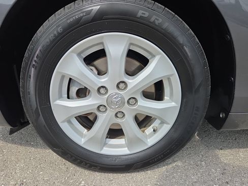 Used 2011 Toyota Camry LE w/ LE Extra-Value Pkg FWD image 14