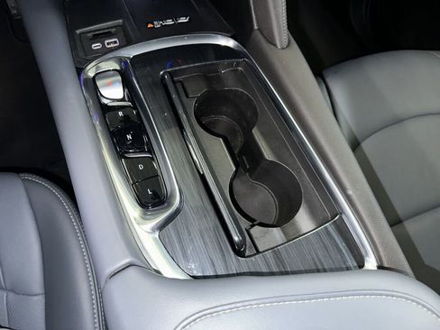 Certified 2024 Buick Enclave Essence w/ Experience Buick Package image 16