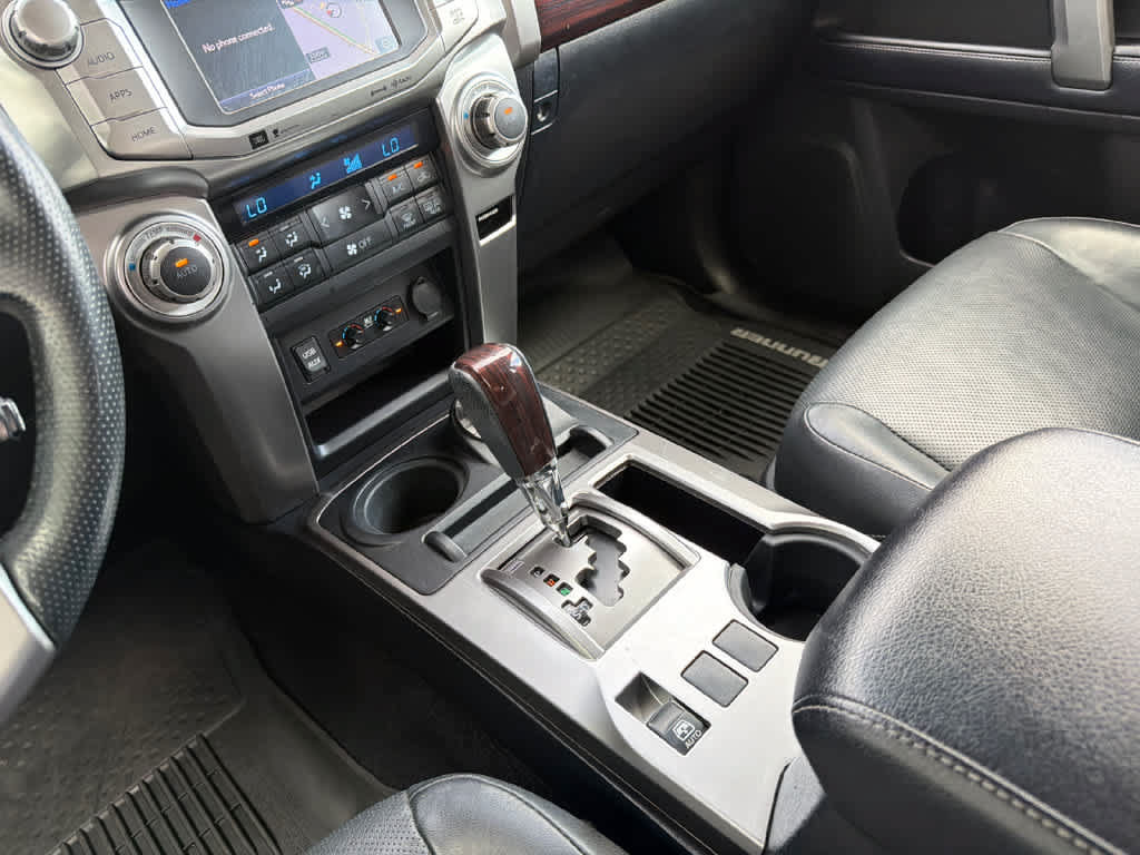 Used 2018 Toyota 4Runner Limited AWD/4WD image 35