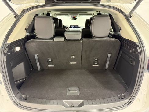 Used 2024 MAZDA CX-90 3.3 Turbo w/ Preferred Plus image 47