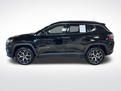 Certified 2025 Jeep Compass Limited AWD/4WD image 2