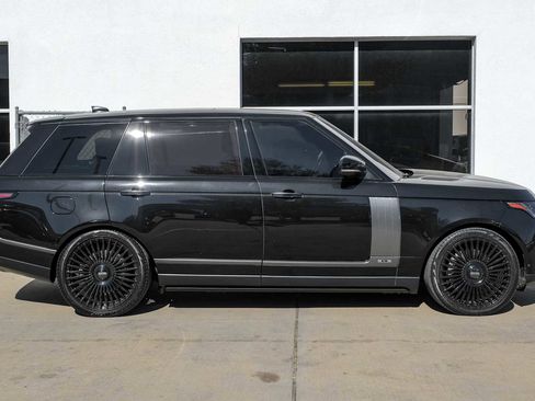 Used 2020 Land Rover Range Rover Long Wheelbase Autobiography image 8