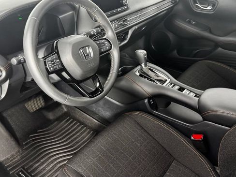 Used 2024 Honda HR-V Sport image 13