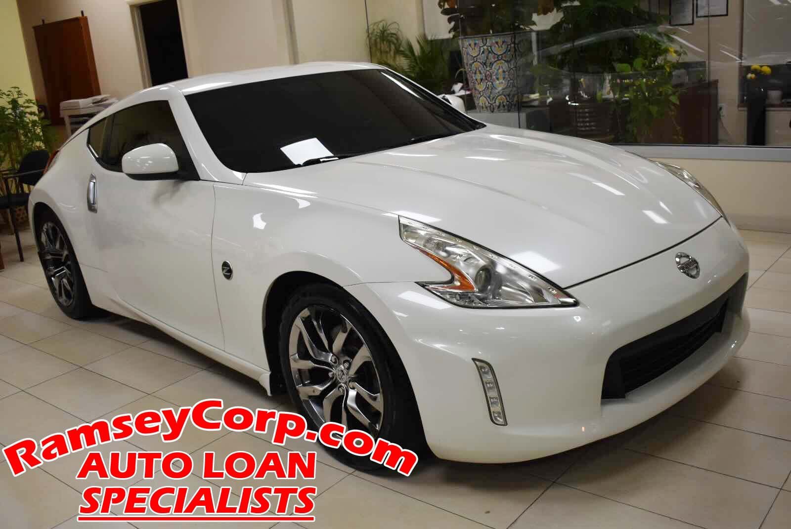 Used 2014 Nissan 370Z Coupe RWD image 1