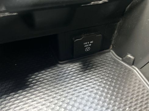 Used 2022 RAM 1500 Limited image 21