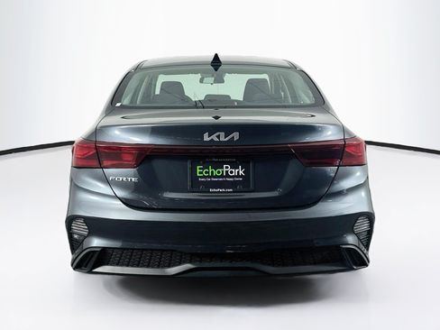 Used 2023 Kia Forte LXS FWD image 7