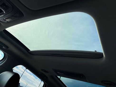 Used 2024 Kia Telluride SX image 26