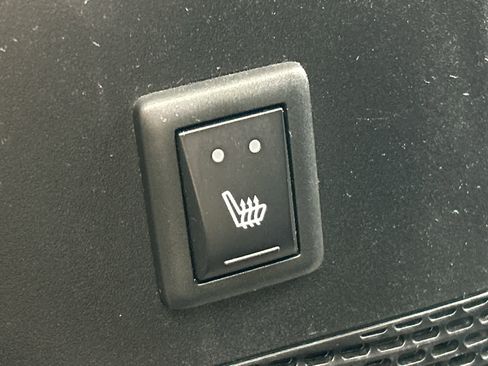 Used 2022 Chrysler Pacifica Limited image 21