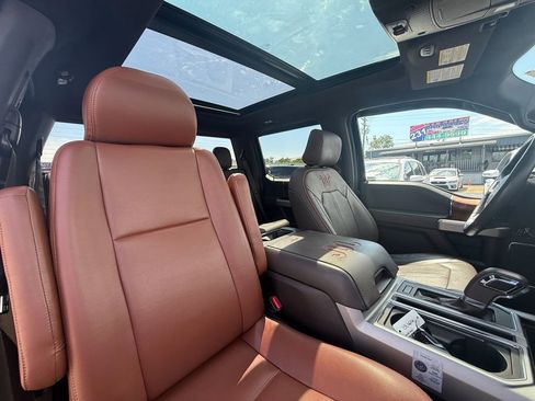 Used 2015 Ford F150 King Ranch w/ Equipment Group 601A Luxury AWD/4WD image 24