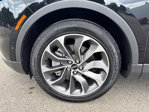 Used 2023 Lincoln Nautilus Reserve w/ Equipment Group 201A AWD/4WD image 32