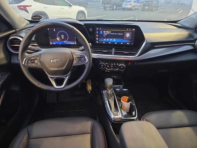 Certified 2024 Chevrolet Trax ACTIV w/ Sunroof Package FWD image 16