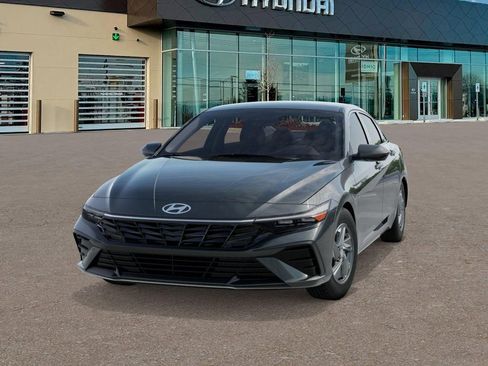 New 2026 Hyundai Elantra SE FWD image 6