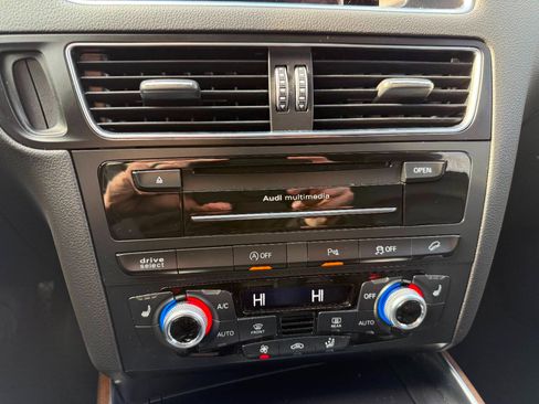 Used 2017 Audi Q5 3.0T Premium Plus w/ Technology Package image 49