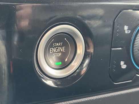 Used 2023 Chevrolet Silverado 1500 LT image 20