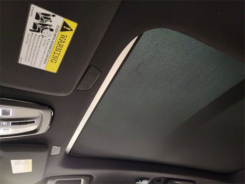 New 2026 Volvo XC90 B6 Plus w/ Protection Package Premier image 26