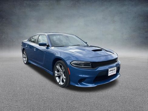 Used 2022 Dodge Charger GT w/ Plus Group RWD image 27