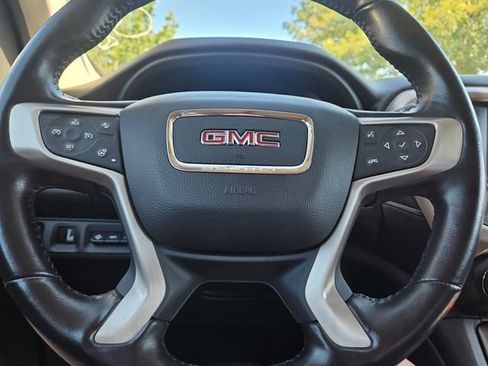 Used 2020 GMC Acadia Denali w/ Denali Ultimate Package AWD/4WD image 21