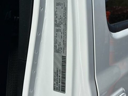 Used 2024 Jeep Wrangler Unlimited Sahara AWD/4WD image 25
