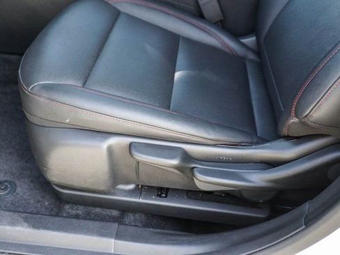 Used 2024 Chevrolet Trax RS w/ Driver Confidence Package image 13