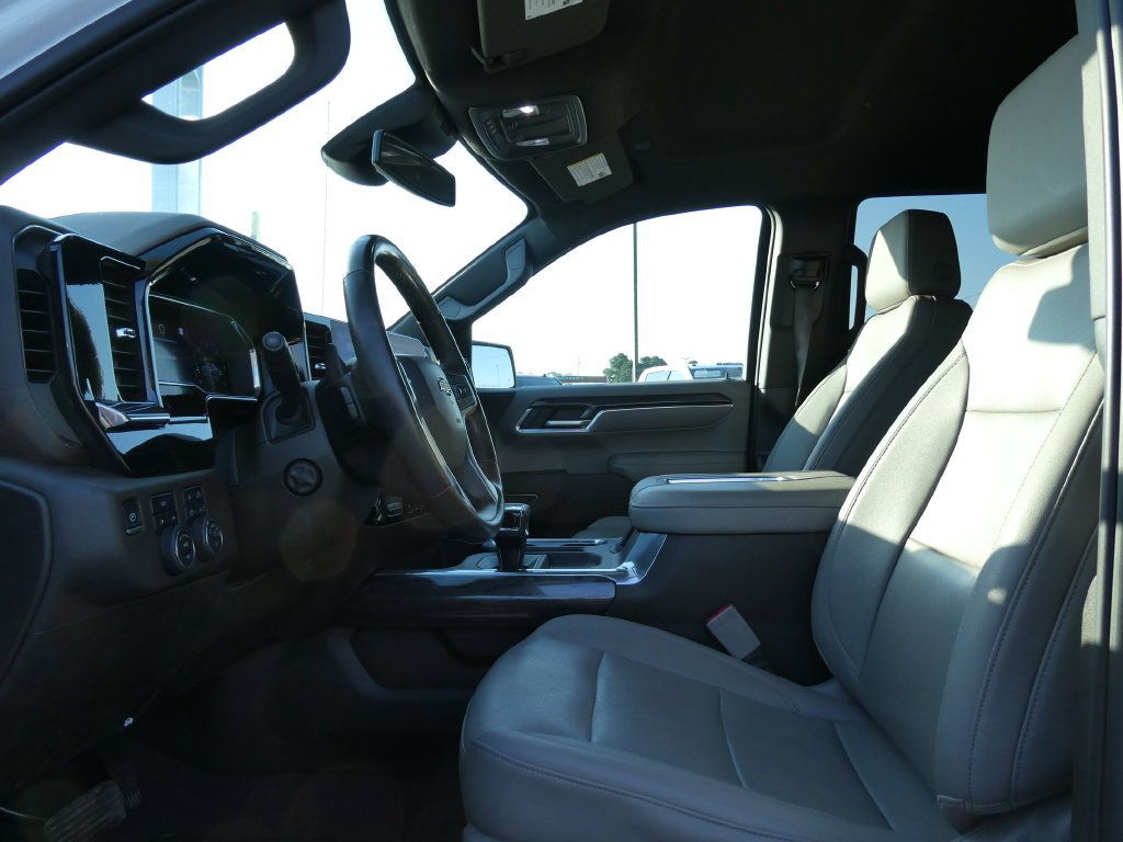 Certified 2022 Chevrolet Silverado 1500 LTZ AWD/4WD image 22